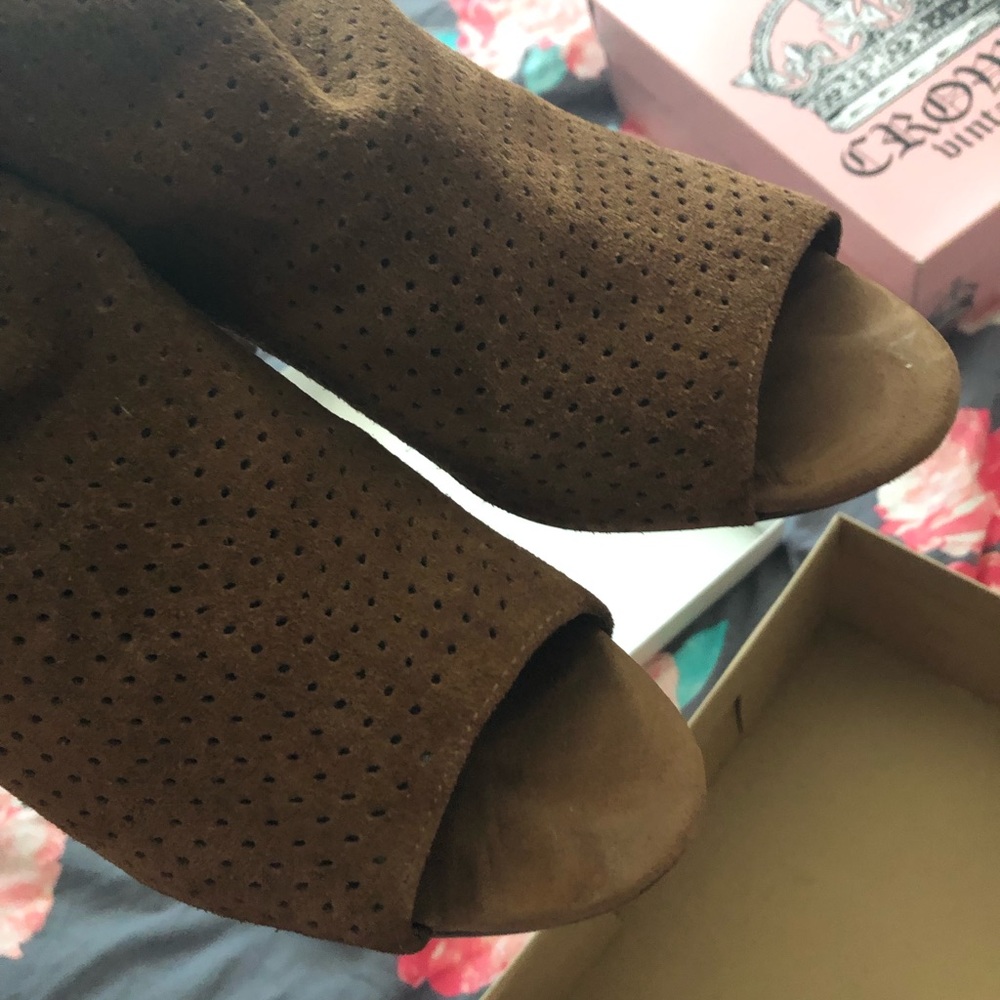 Jessica Simpson booties - Picture 4 of 6